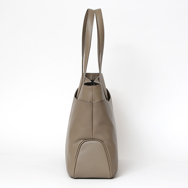  ペッレモルビダ レザー トートバッグ メンズ レディース トート 本革 シンプル ビジネストート 大容量 鞄 ベージュ 肌色 おしゃれ 30代 40代 ギフト プレゼント 通勤 通学 ブランド ST009T ペッレ モルビダ(PELLE MORBIDA)