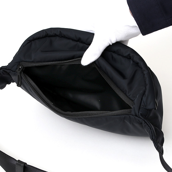 ペッレモルビダ ボディバッグ ハイドロフォイル ナイロン メンズ カジュアル ウエストバッグ 斜め掛け 鞄 ブルー ネイビー 青色 ショルダーバッグ 軽い 高機能 日本製 ブランド HDY009 ペッレ モルビダ(PELLE MORBIDA)