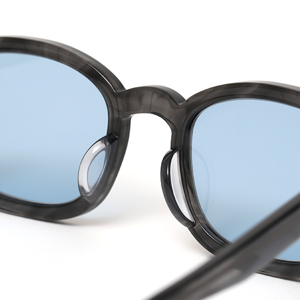  サングラス メンズ 日本 ブランド 薄い 色 レンズ グレー グレイ 灰色 パリジャン ウェリントン フレンチビンテージ 黒縁 オシャレ 国産 鯖江 日本製 高級 手磨き ハンドメイド プレゼント ギフト QWON クヲン クオン MATSOUA マツワ Sunglass