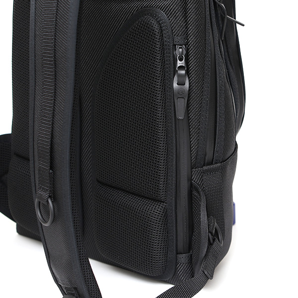 REDUCTS(リダッツ) CYCLER MEDIUM リュック バックパック 日本製 バッグ ブランド メンズ ブラック 黒 黒色 カジュアル 自転車 ヘルメット収納可能 ビジネスリュック PC タブレット A4 男性 高級 高品質 リュックサック