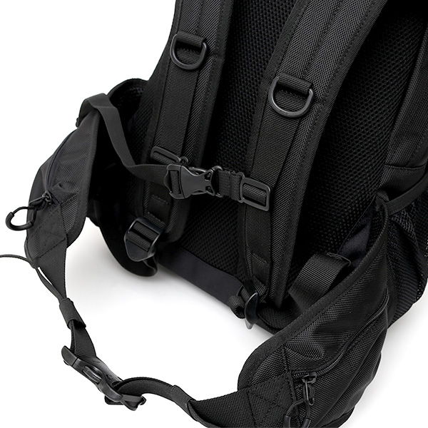  リュック メンズ アウトドア バックパック ブランド ブラック 黒 黒色 リュックサック 26L レディース 鞄 カバン 大人 街歩き おしゃれ かわいい デイパック SIERRA DESIGNS(シエラ デザインズ)