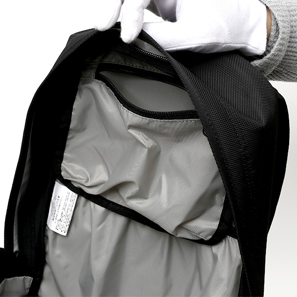  リュック メンズ アウトドア バックパック ブランド ブラック 黒 黒色 リュックサック 26L レディース 鞄 カバン 大人 街歩き おしゃれ かわいい デイパック SIERRA DESIGNS(シエラ デザインズ)