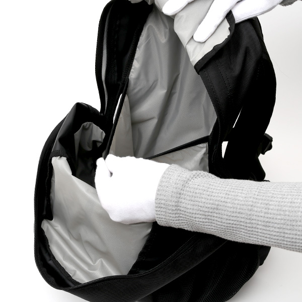  リュック メンズ アウトドア バックパック ブランド ブラック 黒 黒色 リュックサック 26L レディース 鞄 カバン 大人 街歩き おしゃれ かわいい デイパック SIERRA DESIGNS(シエラ デザインズ)