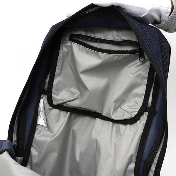  リュック メンズ アウトドア バックパック ブランド ブルー ネイビー 青色 リュックサック 26L レディース 鞄 カバン 大人 街歩き おしゃれ かわいい デイパック SIERRA DESIGNS(シエラ デザインズ)