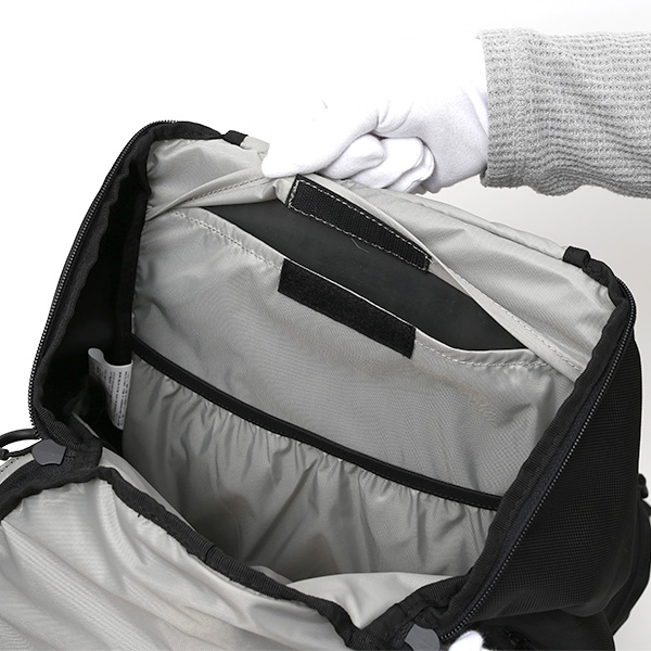  リュック メンズ リュックサック アウトドア ブランド ブラック 黒 黒色 バックパック デイパック レディース 大容量 32L 大人 おしゃれ シンプル かわいい 大きい 大きめ 大容量 シエラ デザインズ SIERRA DESIGNS