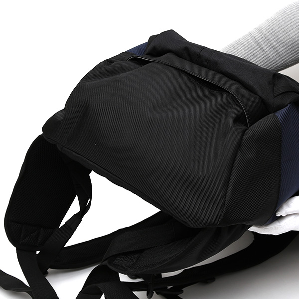  リュック メンズ リュックサック アウトドア ブランド ブルー ネイビー 青色 バックパック デイパック レディース 大容量 32L 大人 おしゃれ シンプル かわいい 大きい 大きめ 大容量 シエラ デザインズ SIERRA DESIGNS