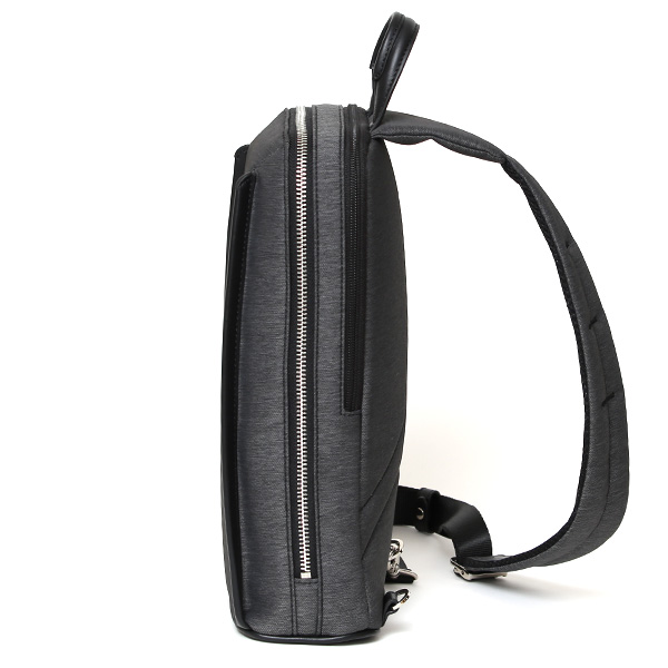 ボディバッグ メンズ 大容量 ワンショルダー 撥水 軽量 おしゃれ 肩掛け ショルダーバッグ ユニセックス ブラック 黒 黒色 小さめ シンプル キレカジ 縦型 カバン 自転車 SONNE(ゾンネ) GRACE グレースシリーズ SOGR0004