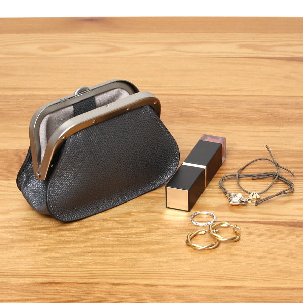  【SOPO】 フランス製高級レザー がま口 ミニ財布 カード収納 お札二つ折り可 本革 小銭入れ 財布 ブランド ダークグレー グレー グレイ 灰色 メンズ レディース ユニセックス コインケース おしゃれ プレゼント 革 レザー 国産 日本製 ソポ SO53