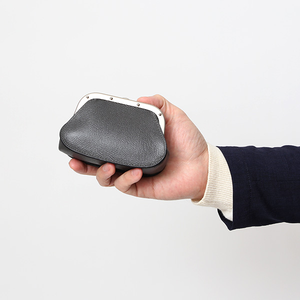  【SOPO】 フランス製高級レザー がま口 ミニ財布 カード収納 お札二つ折り可 本革 小銭入れ 財布 ブランド ダークグレー グレー グレイ 灰色 メンズ レディース ユニセックス コインケース おしゃれ プレゼント 革 レザー 国産 日本製 ソポ SO53