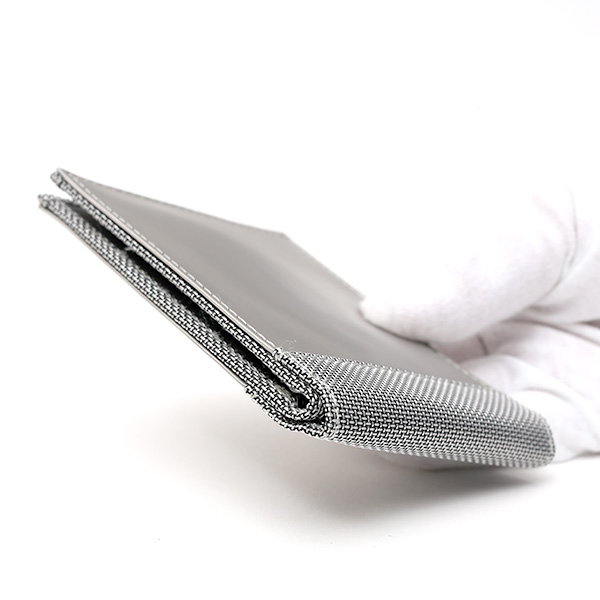  二つ折り財布 メンズ スキミング防止 小銭入れなし おしゃれ シルバー 銀色 スチュワート・スタンド(STEWART/STAND)