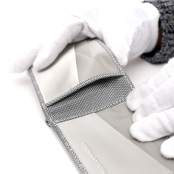  二つ折り財布 メンズ スキミング防止 小銭入れなし おしゃれ シルバー 銀色 スチュワート・スタンド(STEWART/STAND)