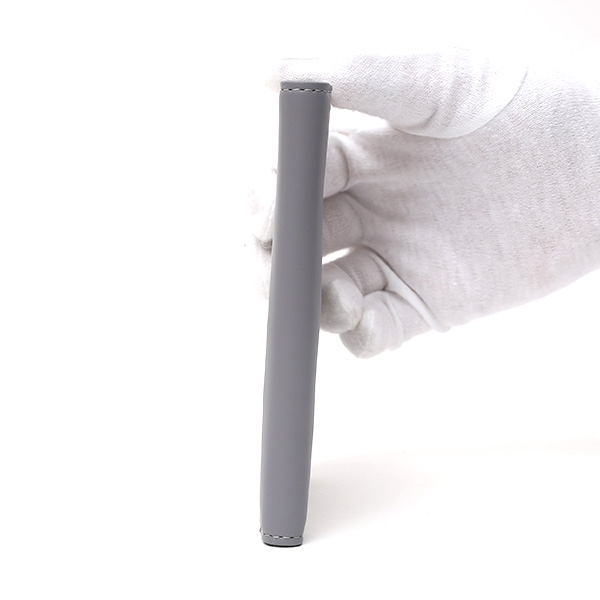  パスポートケース スキミング防止 パスポートカバー シルバー 銀色 スチュワート・スタンド(STEWART/STAND)