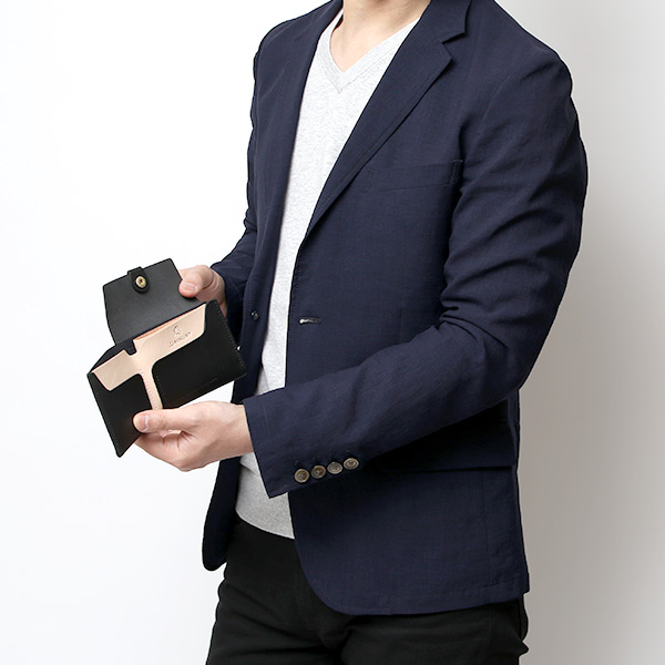  URUKUST(ウルクスト) BIFOLD WALLET ブラック 黒 黒色 