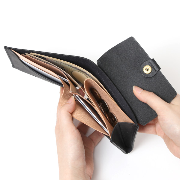  URUKUST(ウルクスト) BIFOLD WALLET ブラック 黒 黒色 