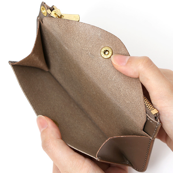  THE WONDER LUST(ワンダーラスト) 日本製 本革 ミニ財布 メンズ ベージュ 肌色 丸カン付き チェーン ネックストラップ 取り付け可能 コンパクト 小銭入れ あり プレゼント ブッテーロ レザー ウォレット 国産 ブランド