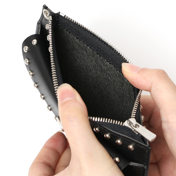  THE WONDER LUST(ワンダーラスト) 日本製 本革 スタッズ ミニ財布 メンズ ブラック 黒 黒色 丸カン付き チェーン ネックストラップ 可能 コンパクト 小銭入れ あり プレゼント ブッテーロ スタンダードリベット レザー ウォレット ブランド