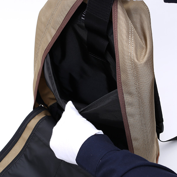  デイパック メンズ リュックサック ベージュ 肌色 レディース バックパック バリスティックナイロン 日本製 ワンダーバゲージ(WONDER BAGGAGE)