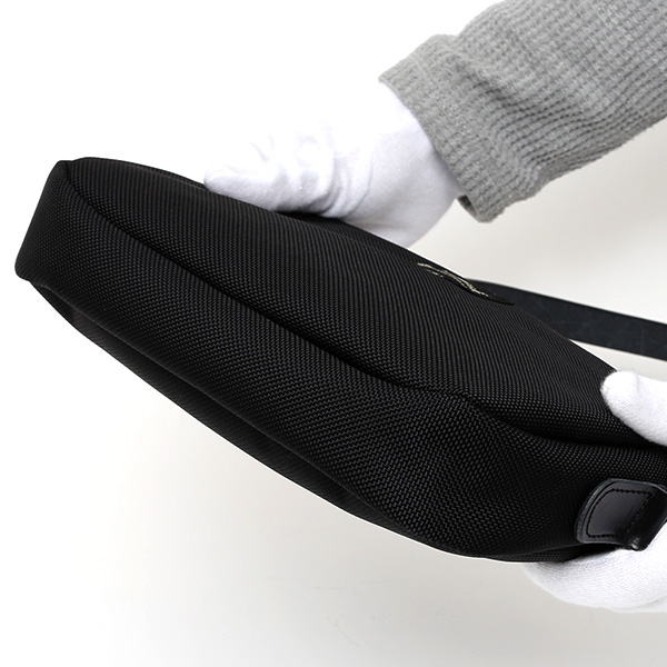 ショルダーバッグ メンズ ブラック 黒 黒色 レディース バリスティックナイロン レザー 本革 日本製 ブランド 鞄 カバン ワンダーバゲージ(WONDER BAGGAGE)