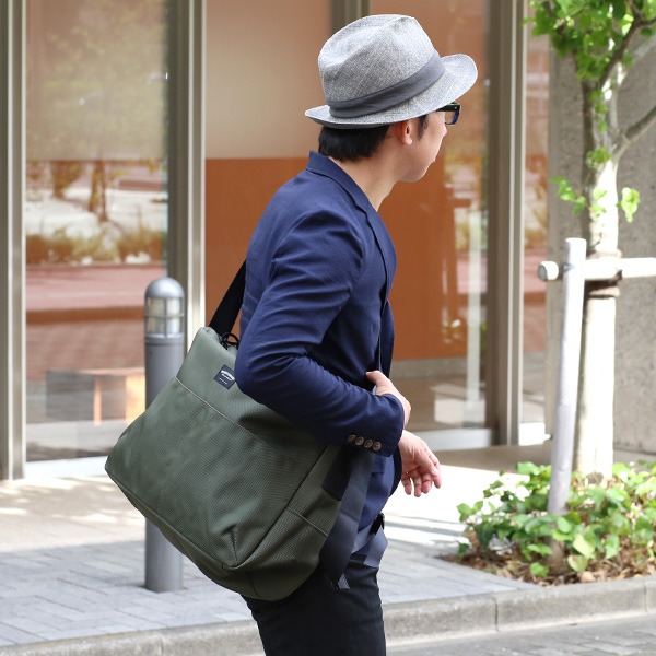 WONDER BAGGAGE グッドマンズシリーズ トレイト ショルダーバッグ グリーン 緑色 メンズ レディース 日本製 ブランド 肩掛け 斜めがけ カバン シンプル 鞄 自転車 サイクリングバッグ チェスト 胸 ウエスト 腰 ベルト 軽量