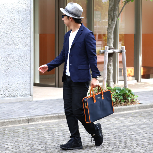  WONDER BAGGAGE グッドマンズシリーズ スクエア ビジネスバッグ ブルー ネイビー 青色 ブリーフケース メンズ 本革 レザー 日本製 ブランド レディース ショルダー付き 小さめ 小ぶり A4 高級 上品 軽量 大容量 ワンダーバゲージ