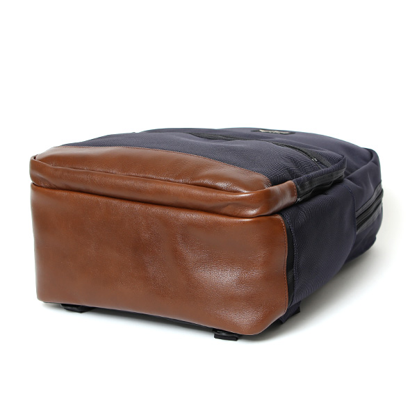WONDER BAGGAGE リュック メンズ ビジネスリュック バックパック 日本製 大容量 チョコ ブラウン 茶 茶色 A4 15インチ 16インチ ノートPC収納可能 オフィスカジュアル 自転車 通勤 ワンダーバゲージ グッドマンズシリーズ デイパックネオ WB-G-032